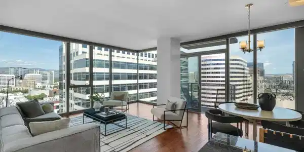 38 N Almaden Boulevard
