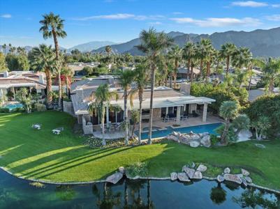 2 Deerfield Court