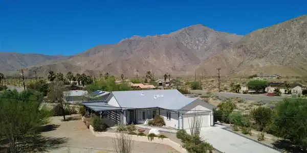 1826 Lazy S Drive