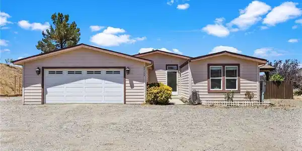 42199 Rambling Lane