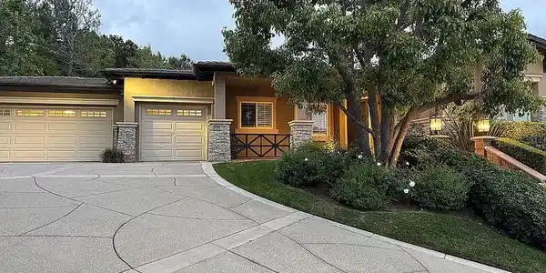 7630 E Spotted Pony Lane