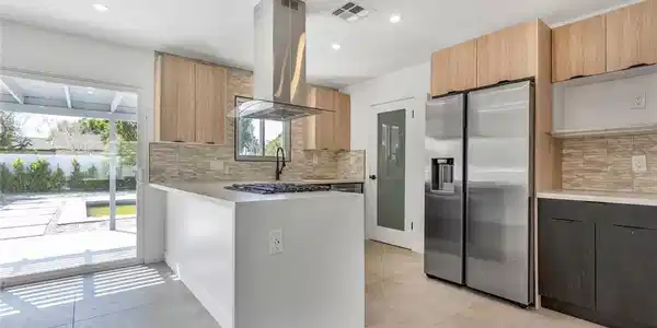 2175 N Sandra