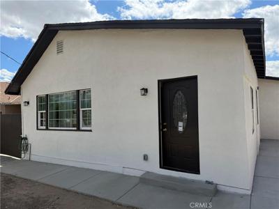 1271 W 19th St