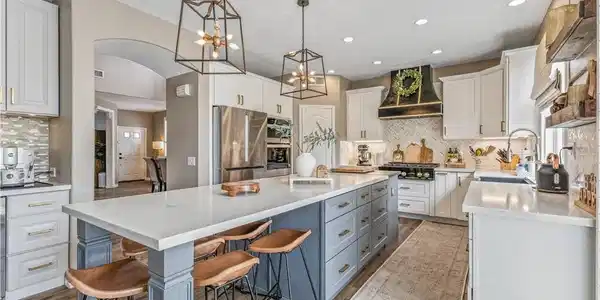 27730 Mariposa Ln