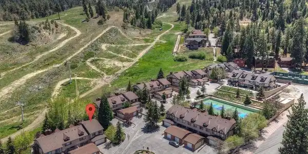 1377 Club View Drive