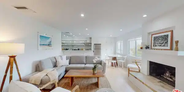 22626 Pacific Coast Highway