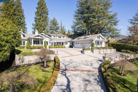 1669 1669 Calle Arroyo