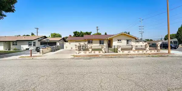 2391 Heather Street