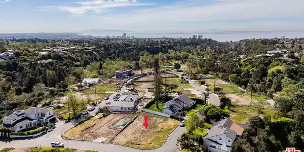 1120 Villa View Drive