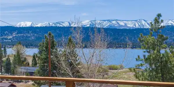 1022 Grey Back Trail