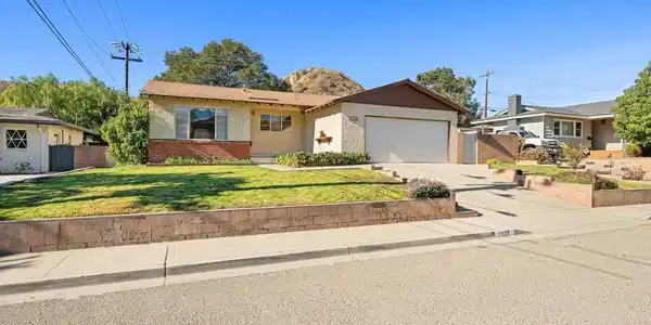 1338 Mariposa Drive