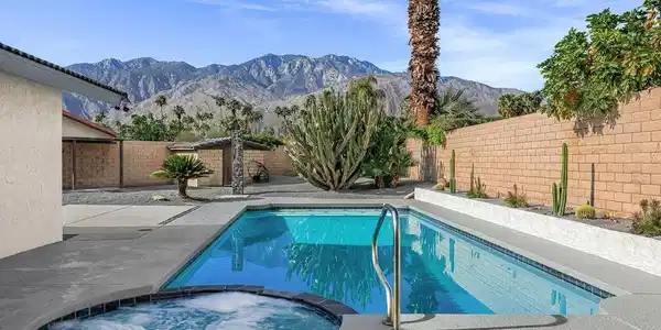 3534 Las Pampas Way