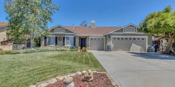 317 Cliff Court
