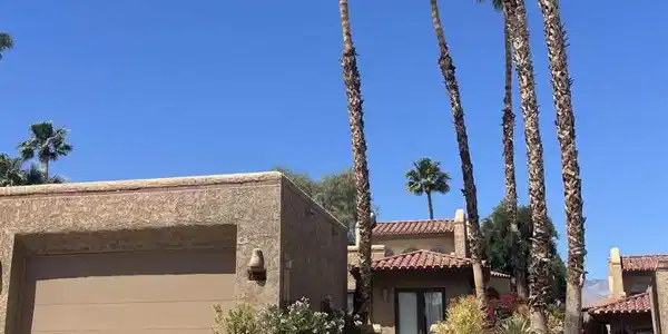 4949 Desert Vista