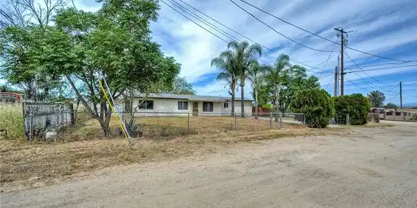 1226 Jay Bird Lane