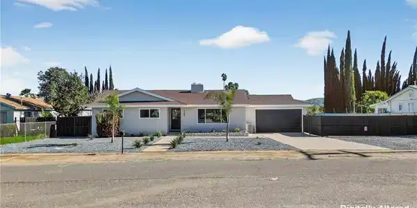 4269 Old Hamner