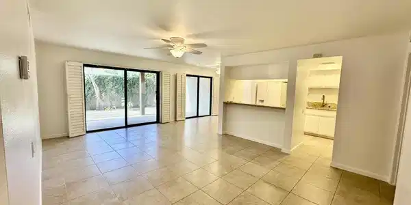 1150 E Palm Canyon Drive
