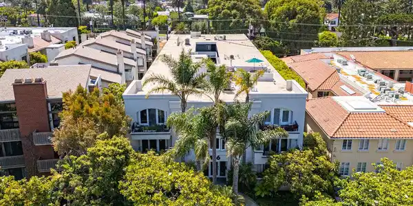 446 San Vicente Boulevard
