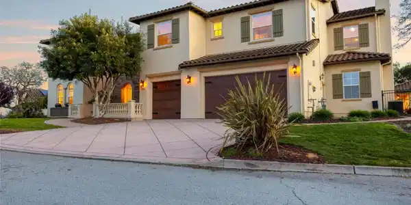2342 Hoya Lane