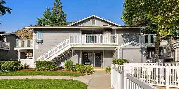 1756 Shady Oaks Court