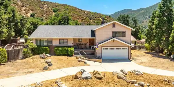 39828 San Francisquito Canyon Road