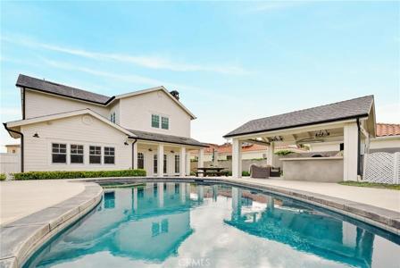 1632 W 10th