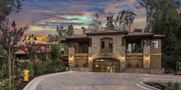 3235 Mt Diablo Ct