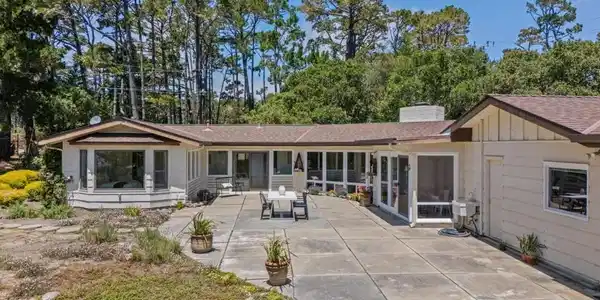1209 Atajo Way