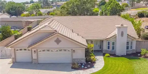 5914 Villa Drive