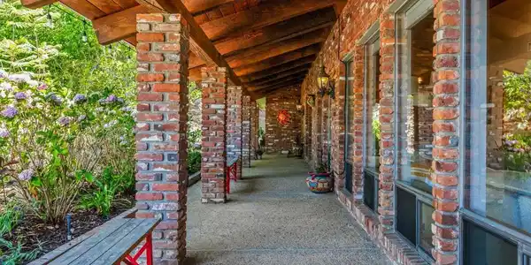 3082 Camino Cielo