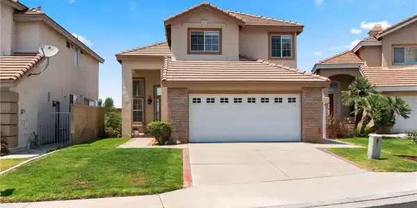 917 S Dylan Way