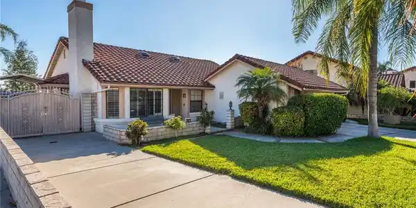 3073 Piedmont Dr