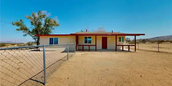 24254 Yucca Loma Road