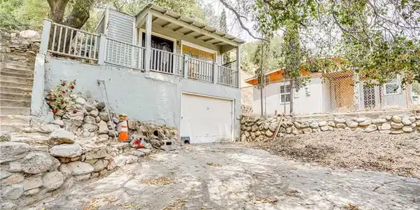 12047 Kagel Canyon