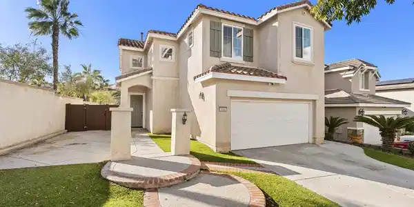 1048 Sunset Crossing Point