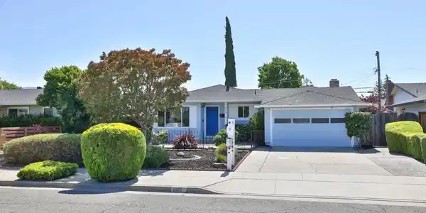 889 Ebbets Drive