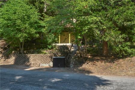 761 Arrowhead Villa Road