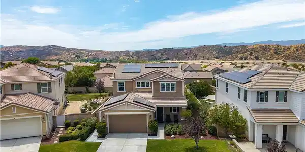 22604 Dragonfly Court