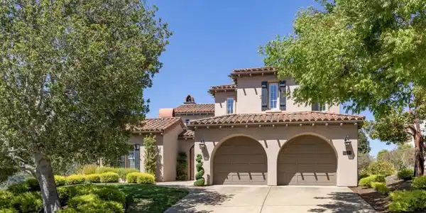 200 Mirasol Way