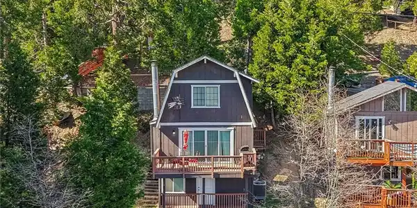 2409 Spring Oak Drive