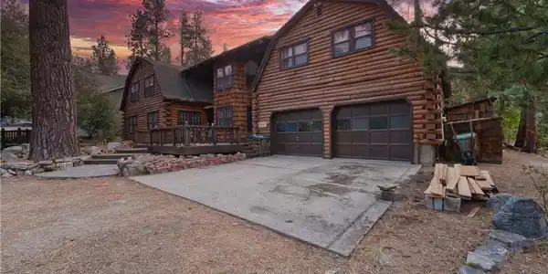 2517 Brentwood