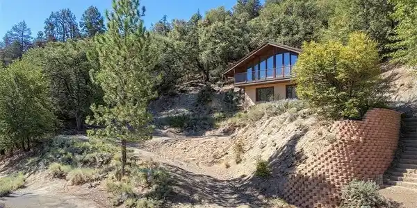 15604 San Moritz Drive