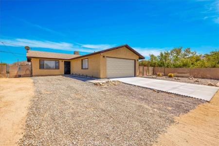 61945 Grand View Circle