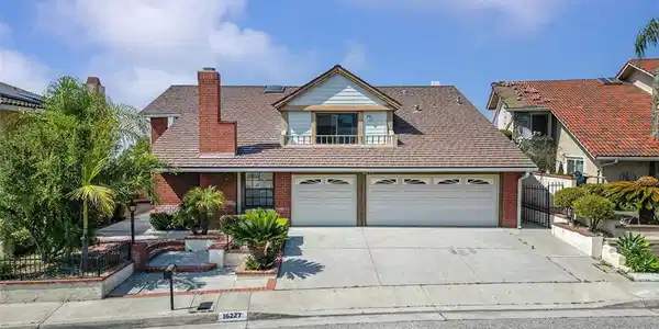 16227 Glencove Drive