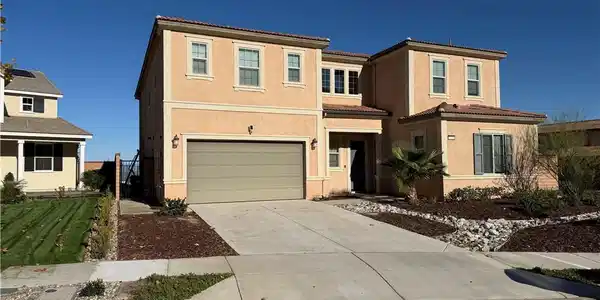 2611 Sierra Bella