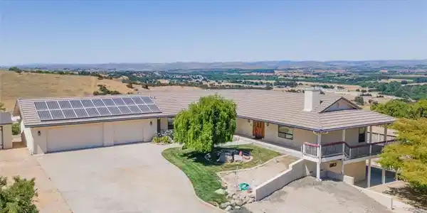 3800 Mira Vista Way