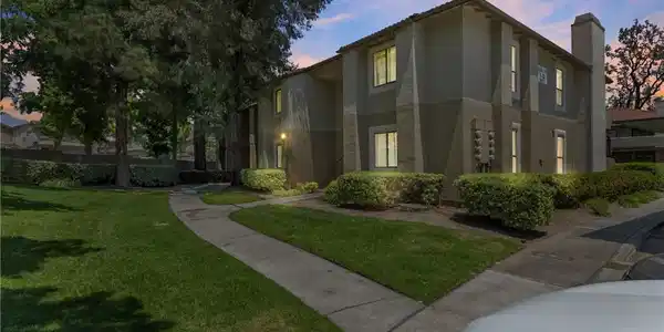 10151 Arrow Route