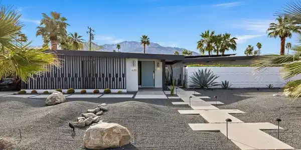 635 S Bedford Drive
