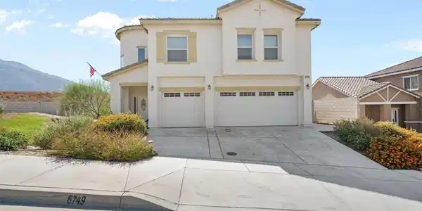 6749 Olive Avenue