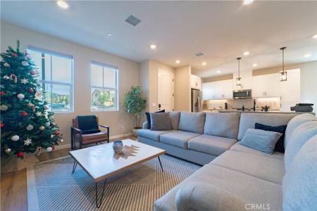 5664 Kate Way